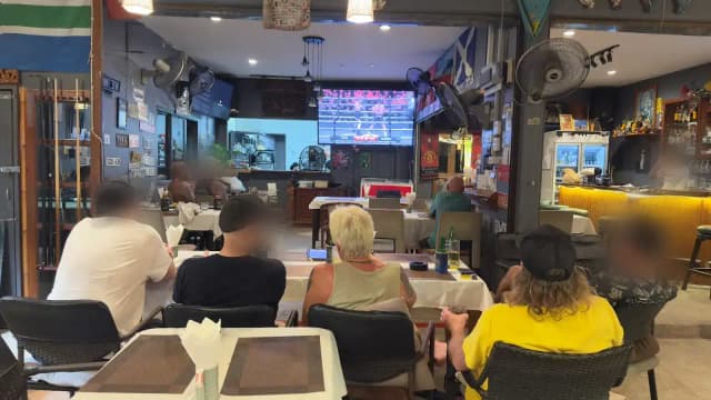 Nok & Jo’s Restaurant and Sport Bar