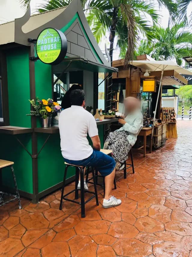 PADTHAI HOUSE AND AVOCODO GRILL