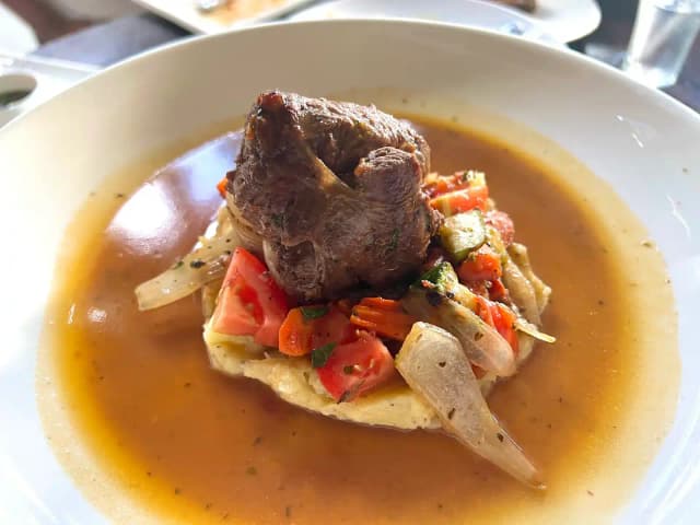 Pesto Restaurant (เพสโต้ อาหารฝรั่งเศสและไทย)