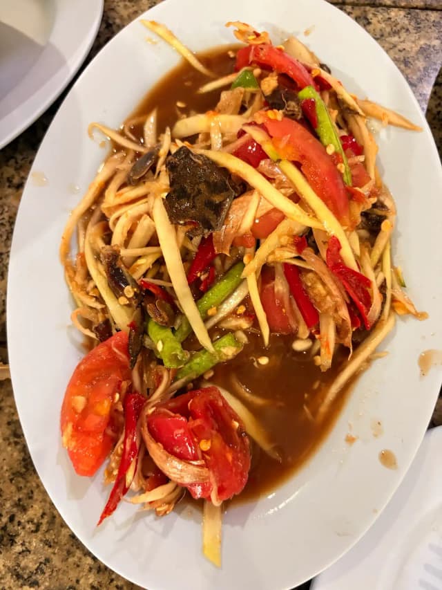 ร้านส้มตำ นายช่าง ภูเก็ต